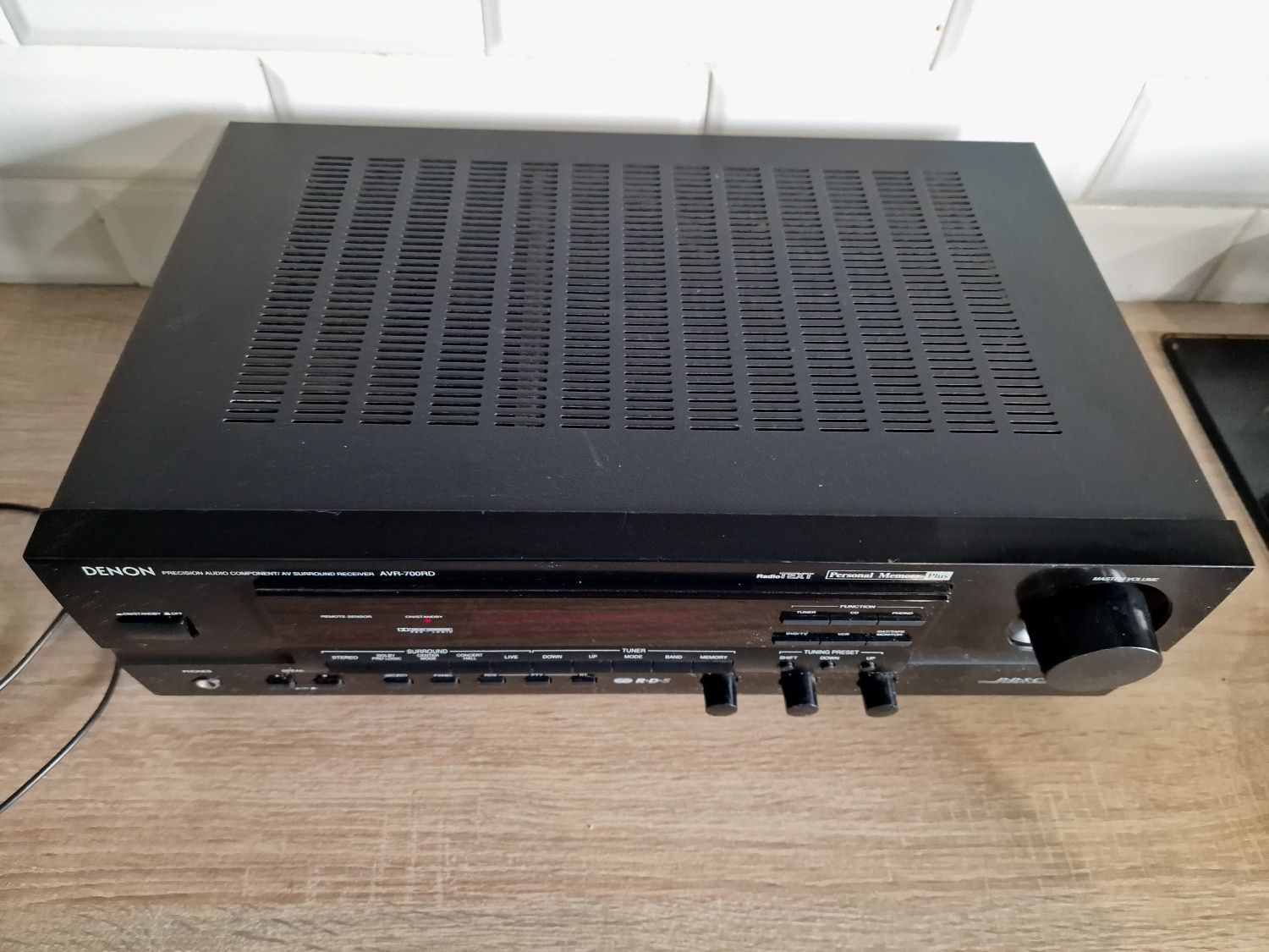 Denon avr-700rd .
