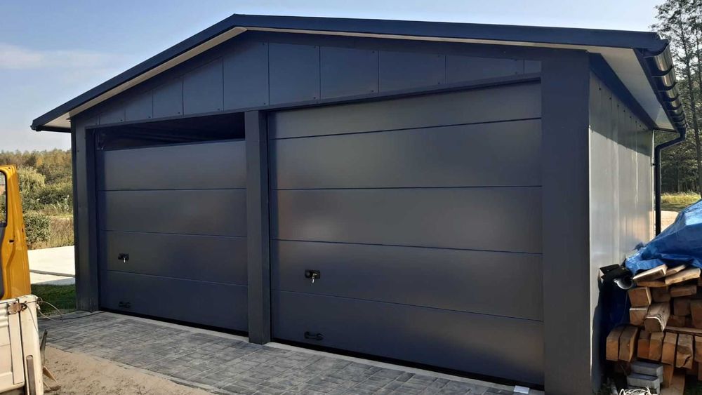 GARAŻE, HALE, KONTENERY, bramy z płyty warstwowej, płyta I i II gat.