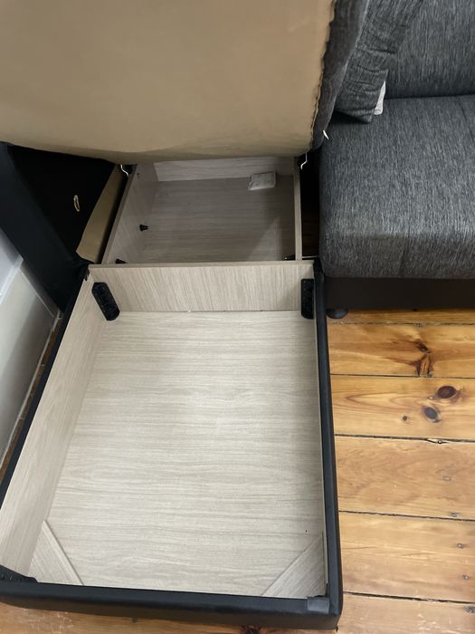 Sofa com sofa cama. Chaselong