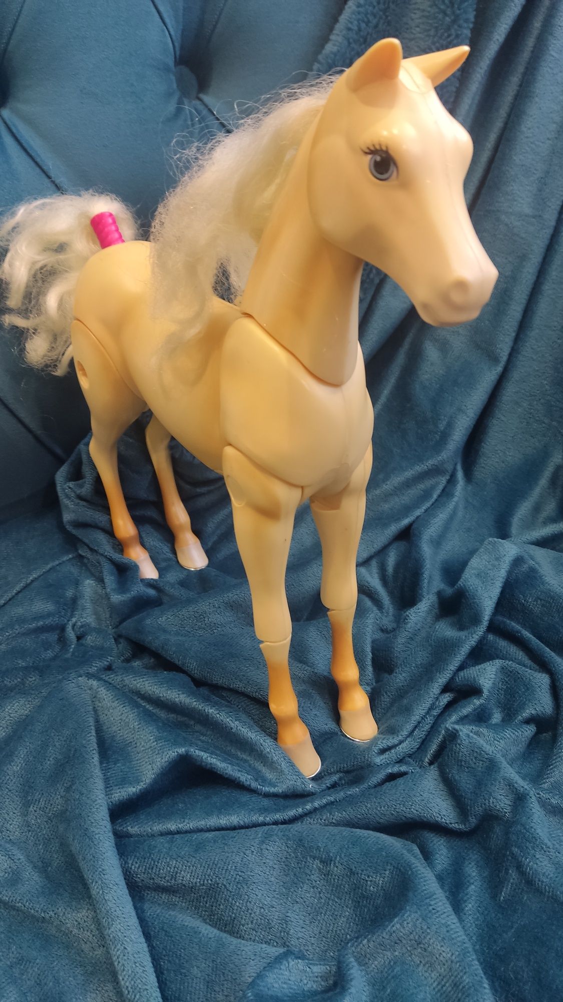 Лошадка Mattel интерактивная