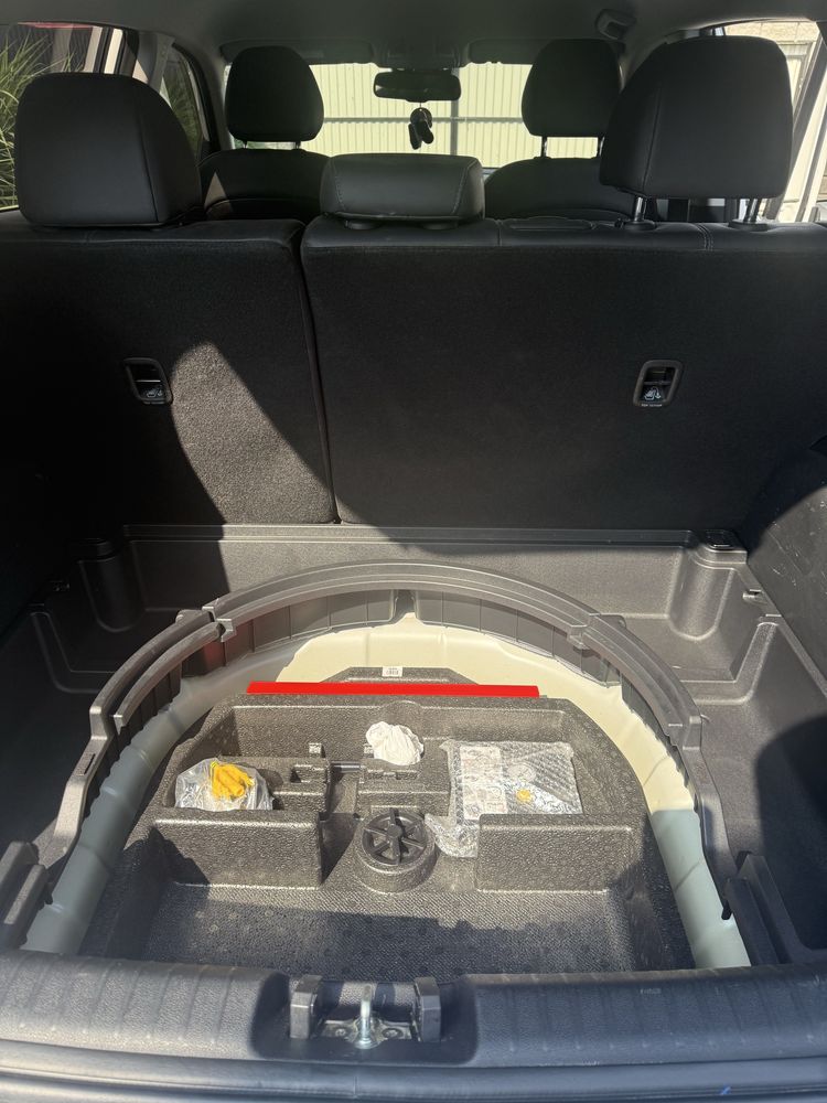 Kia Niro EV 64 кВт.  500 км. Запас ходу.