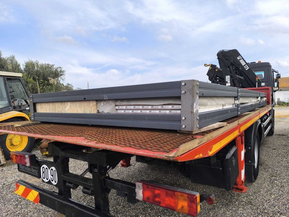 Kit Casa Pré-Fabricada Bungalow Contentor Escritório 5,9 x 2,4 m