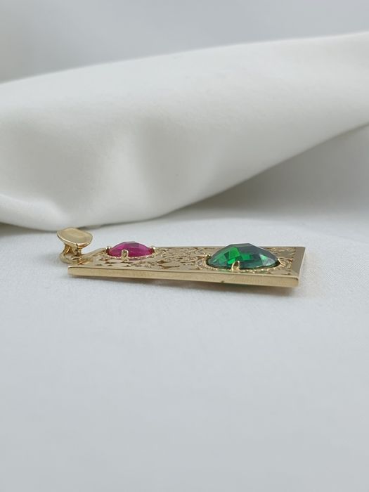 Piękna ażurowa duża zawieszka złota z kolorowymi cyrkoniami pr.585