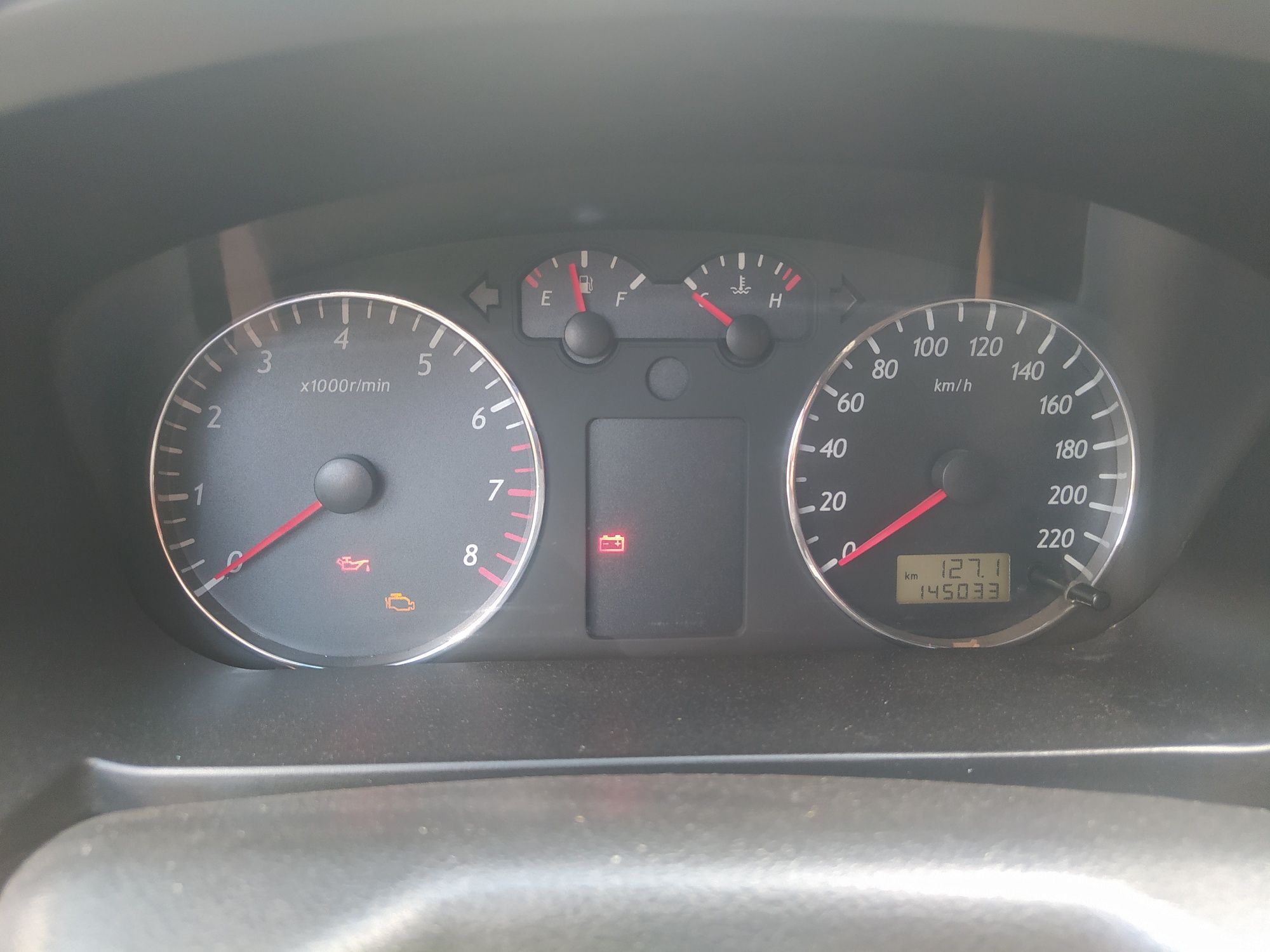 Продам  или обмен на дачу Geely MR 2011
