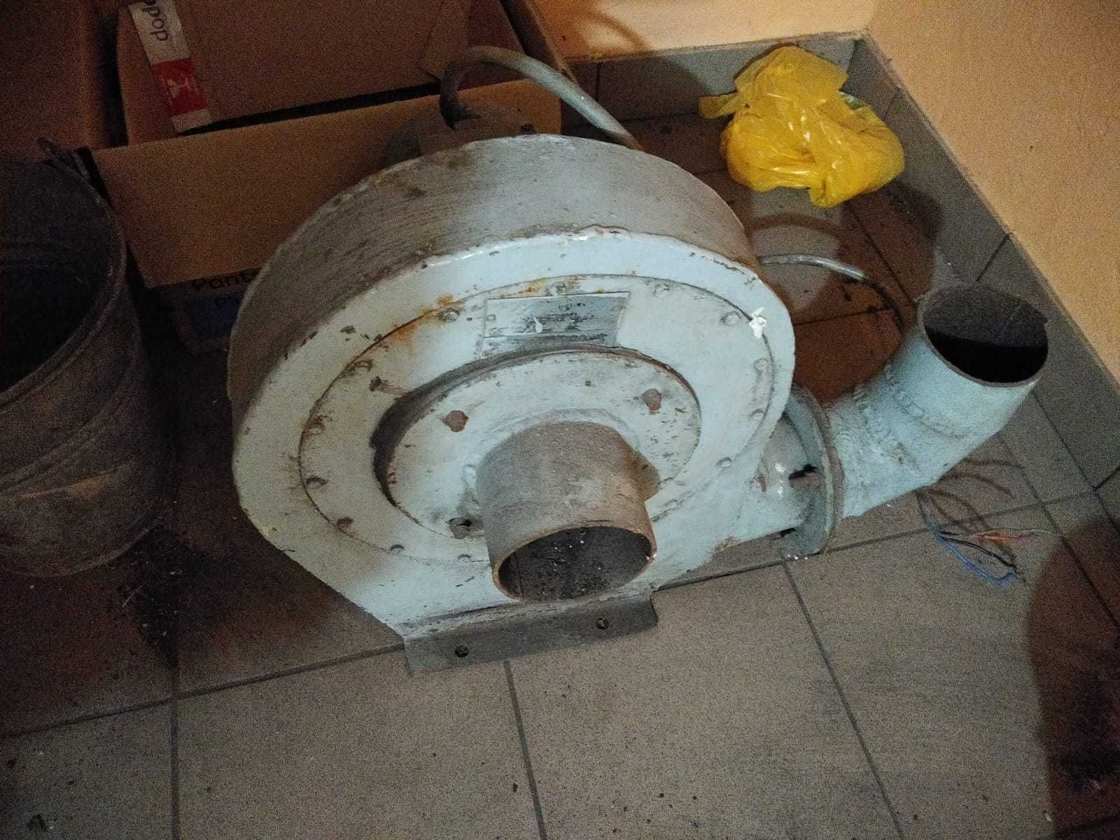 Warsztatowy wyciąg powietrza zasilany na siłę (400V)