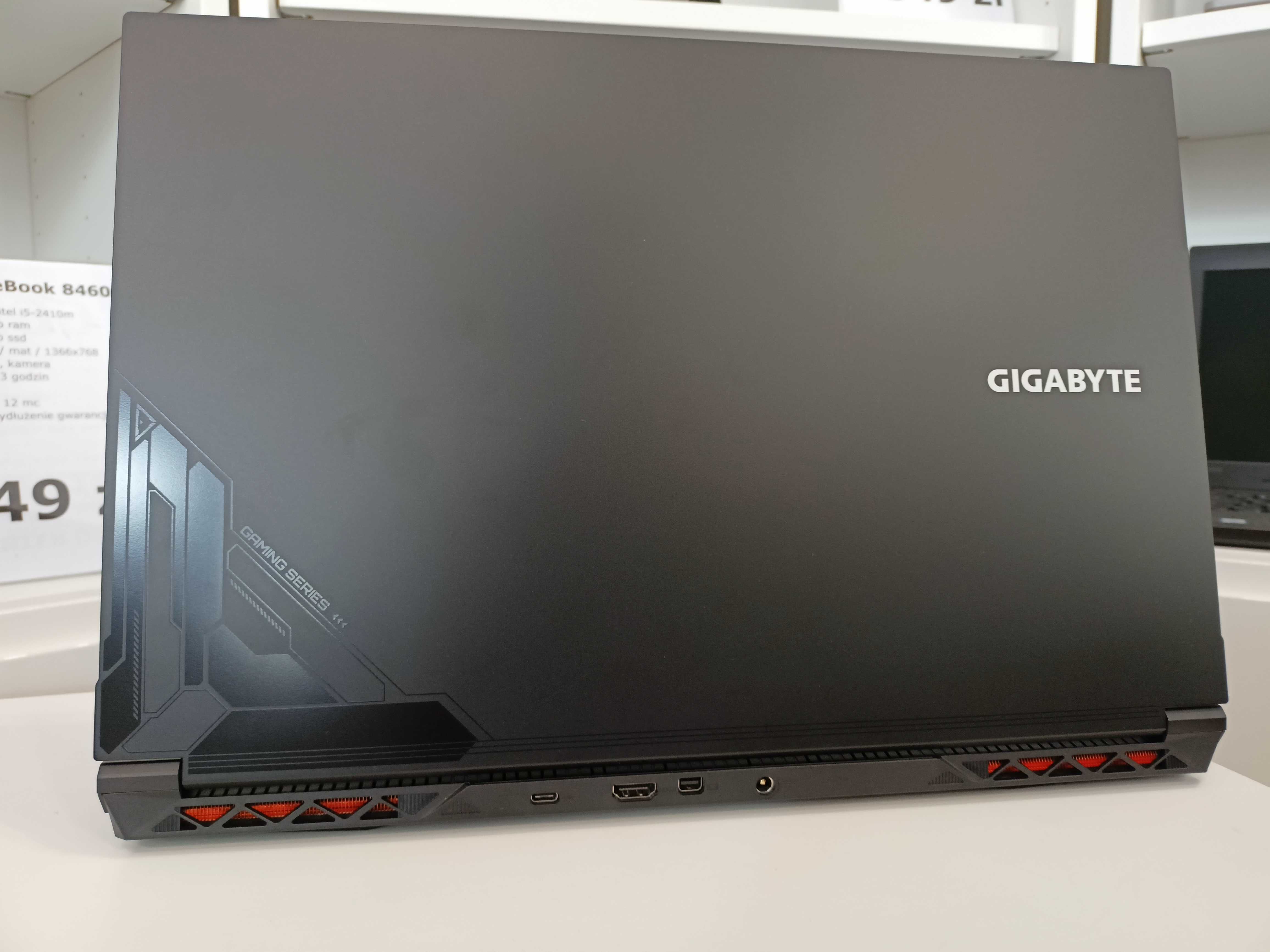 Nowy Gamingowy Gigabyte G5 KF i5-12500H 32gb 512gb RTX 4060 8GB 144Hz