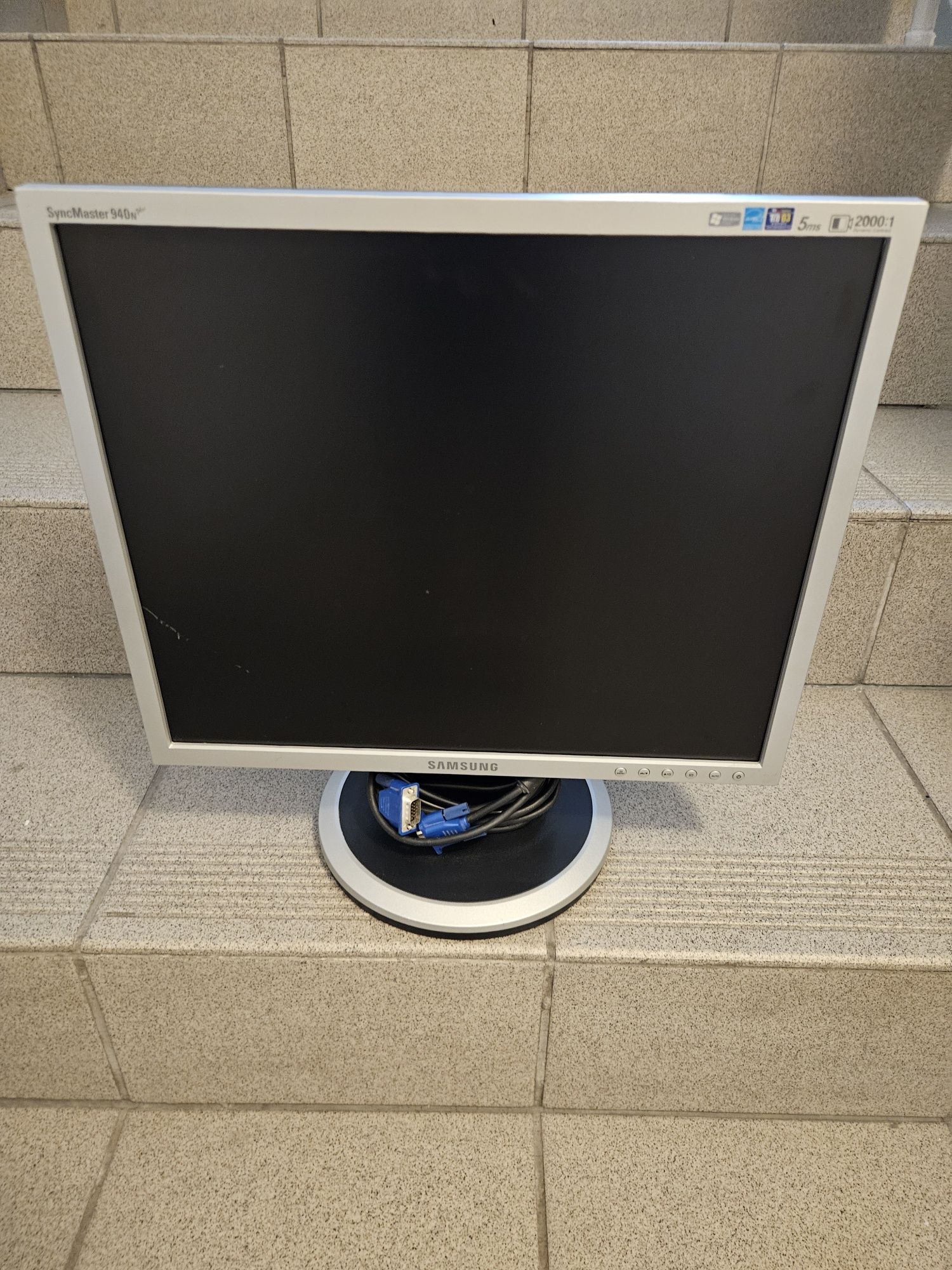 Monitor Samsung Syncmaster n940