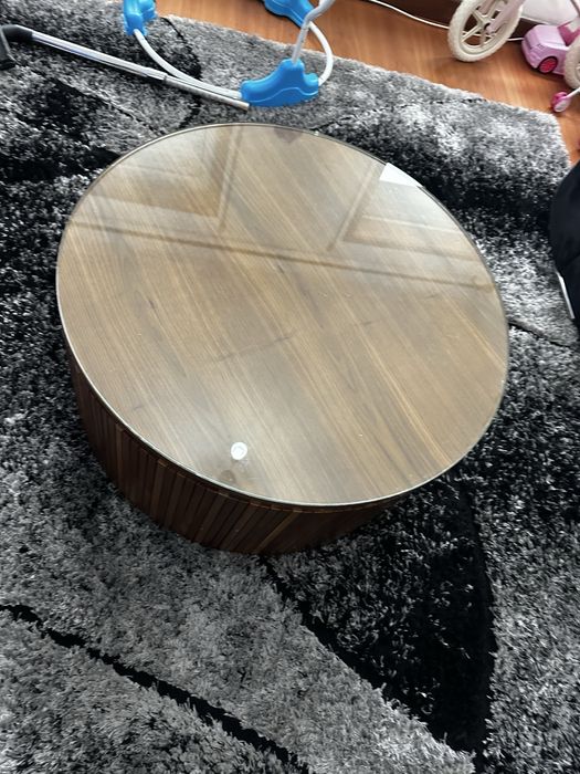 Mesa de centro como nova