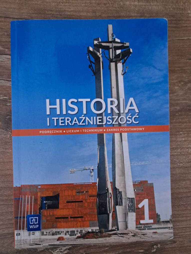 Historia i teraźniejszość | podrecznik do hitu klasa 1, zakres podst.