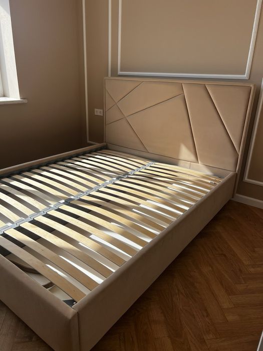 Продам ліжко нове 160/200 з підйомним механізмом