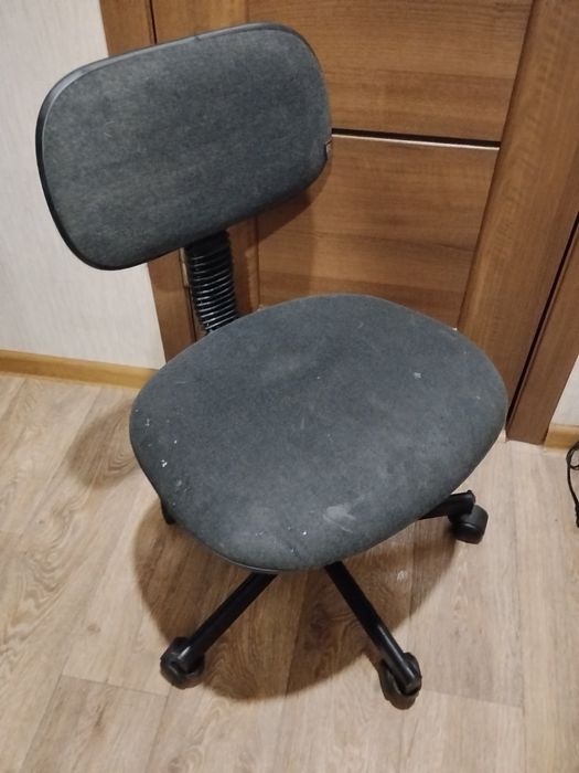 Компьютерное кресло бу.