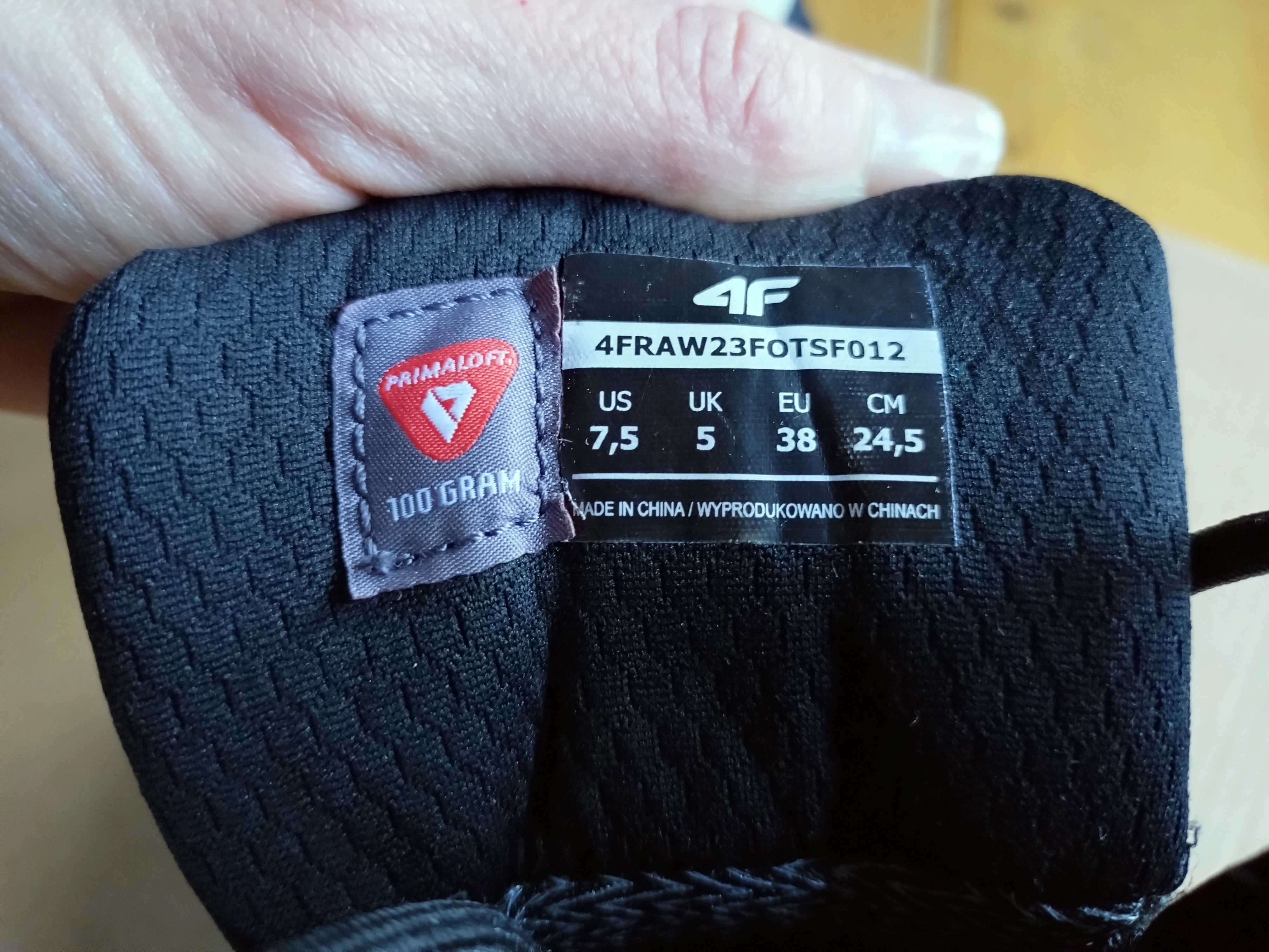Buty Zimowe  śniegowce 4F Stan + Bardzo Dobry  UNISEX