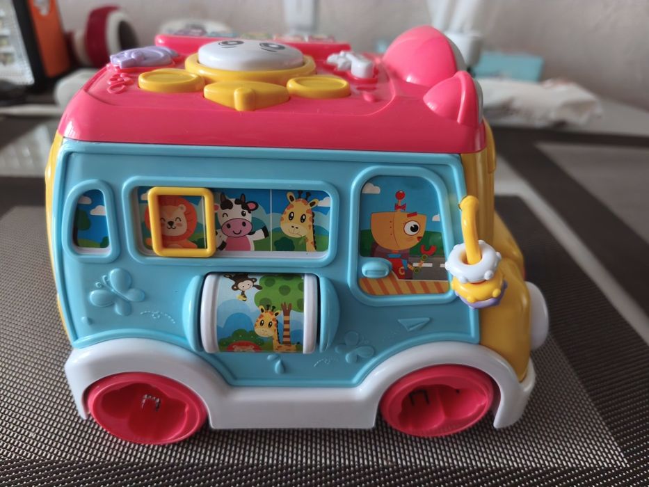Інтерактивний автобус, розвиваюча іграшка