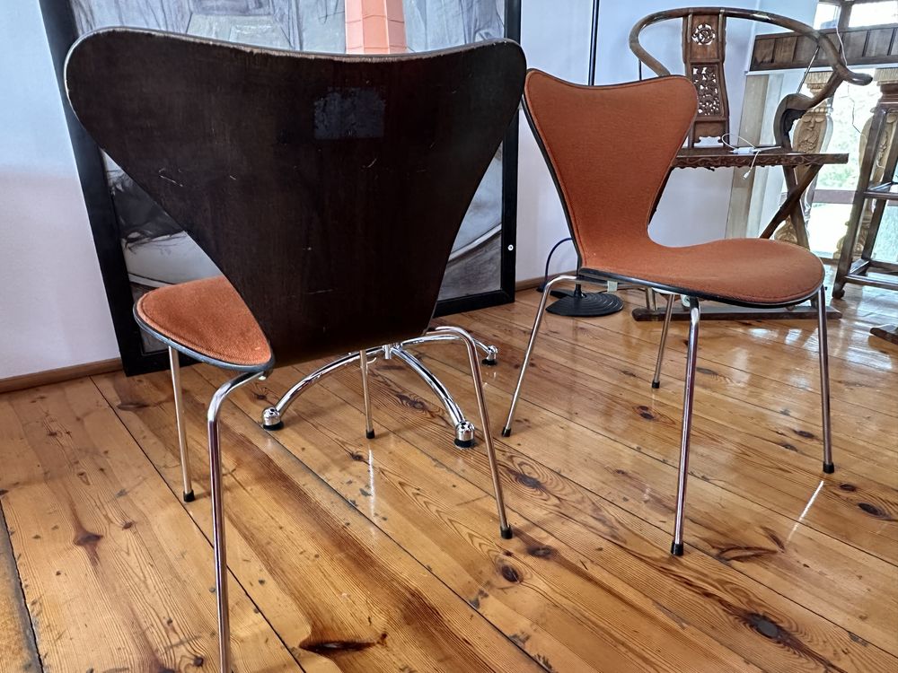 Arne Jacobsen Series 7 krzeslo 3107 Fritz Hansen