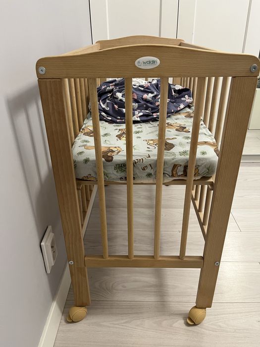 Waldin  łóżeczko dostawne 2w1 + pokrowiec+ 4x przescieradełka