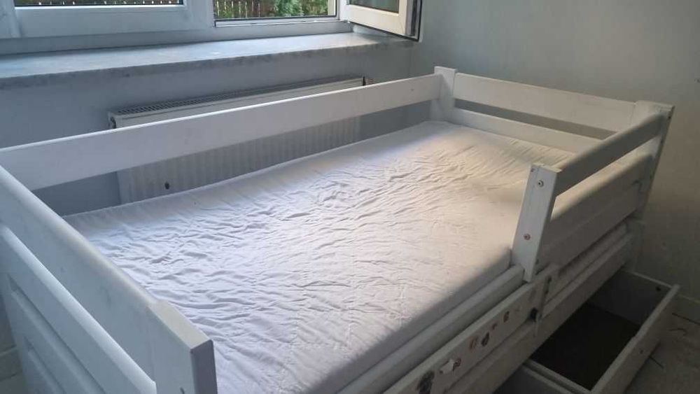 Дитяче ліжечко, ліжко Ikea