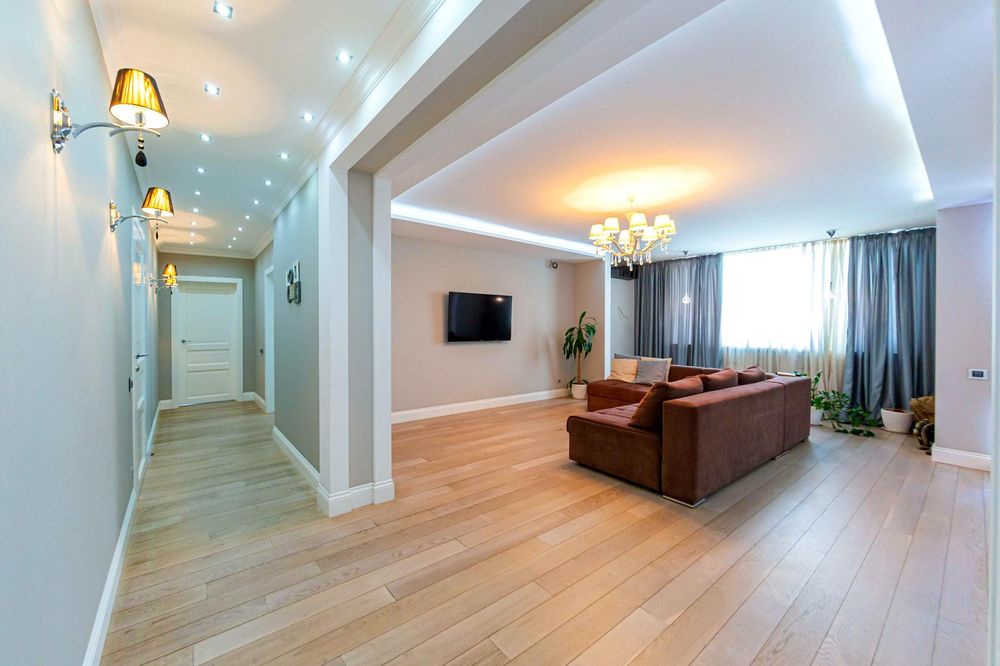 Простора та затишна 3-к квартира з якісним 150 м² з ремонтом ремонтом
