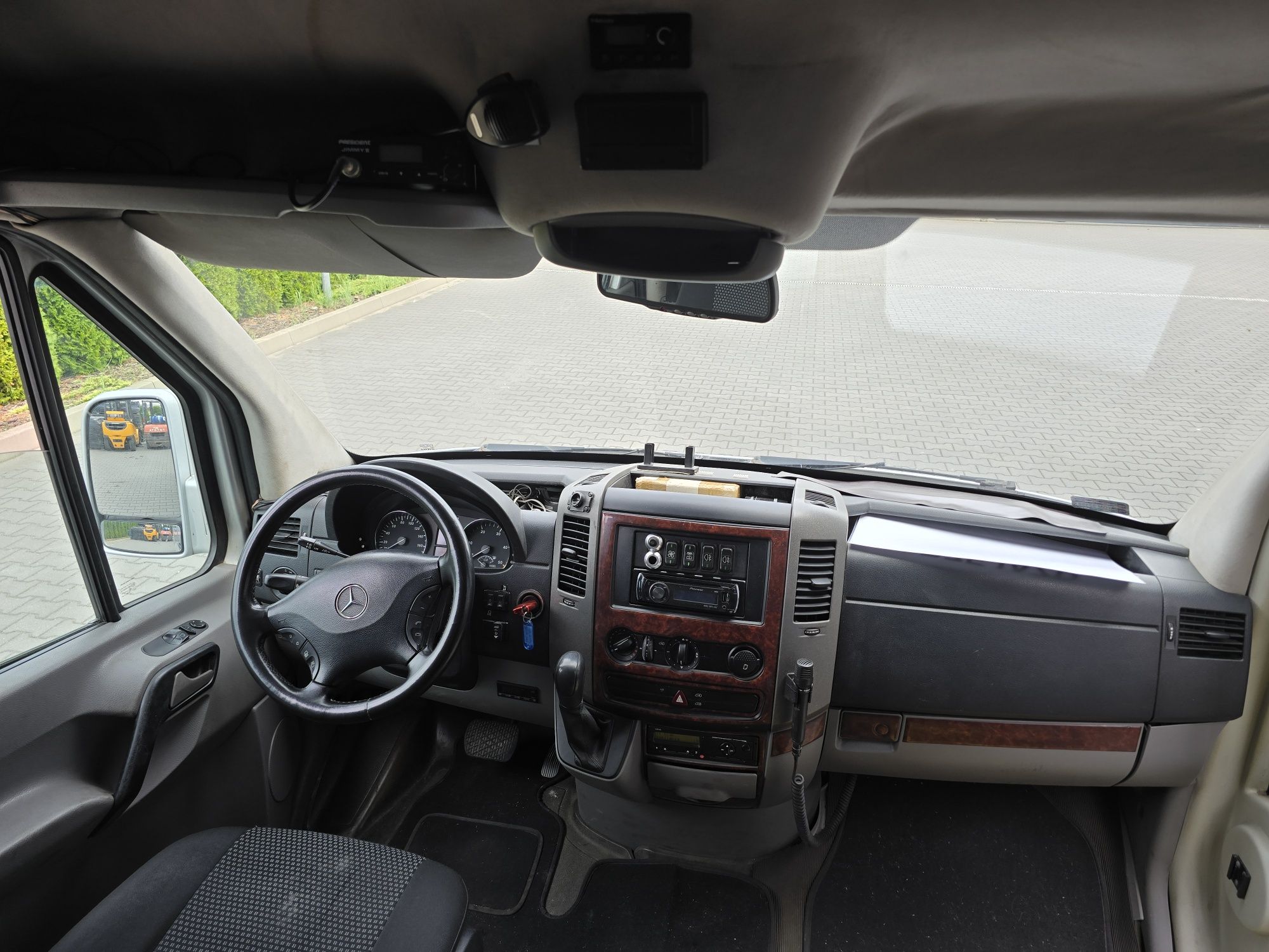 Mercedes Sprinter 518