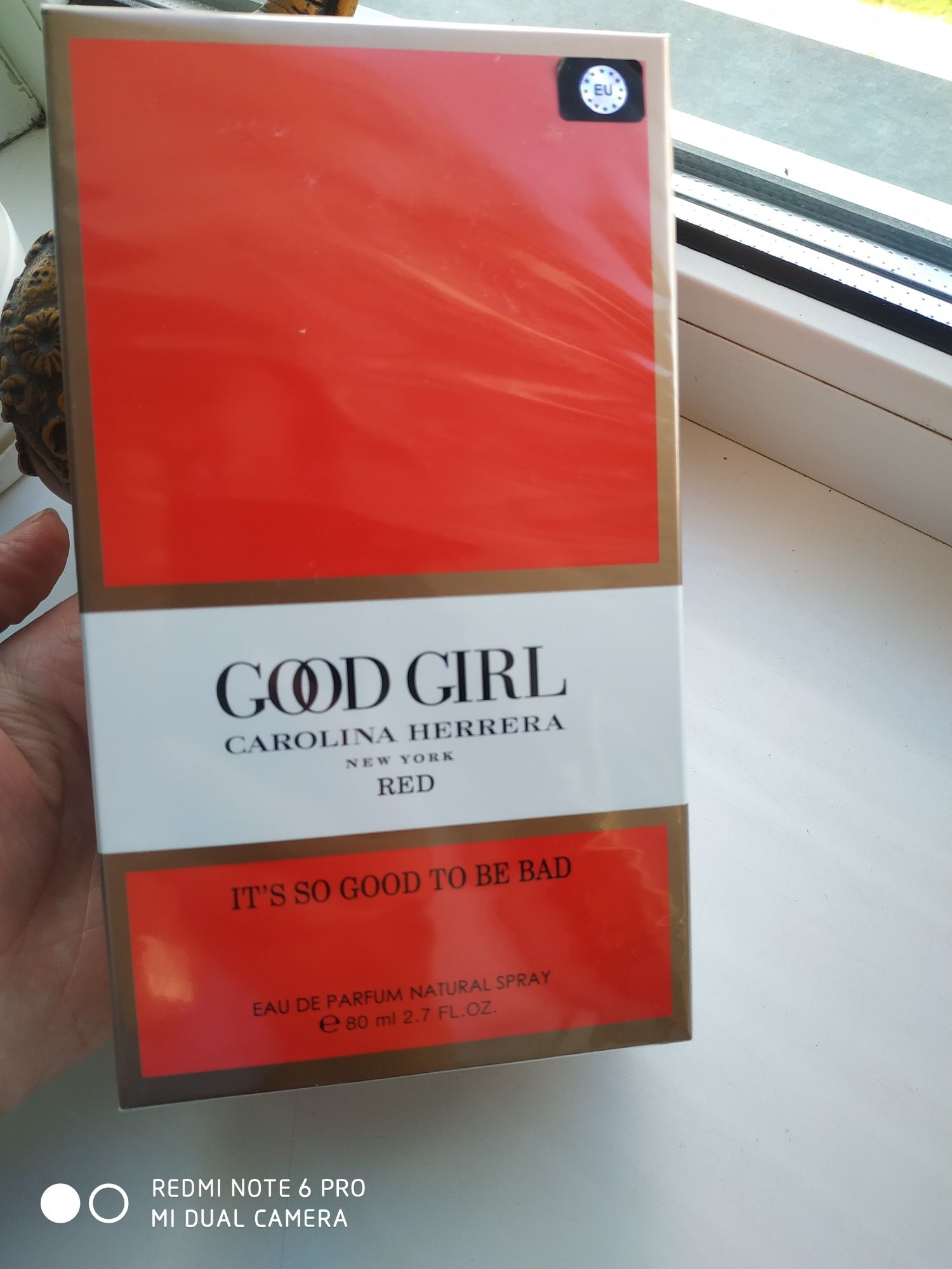 Парфюм  для жінок Carolina Herrera Good Girl Red