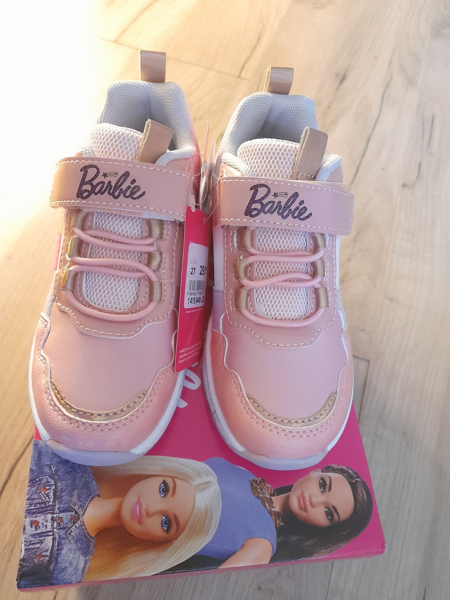 Buty różowe Barbie 27