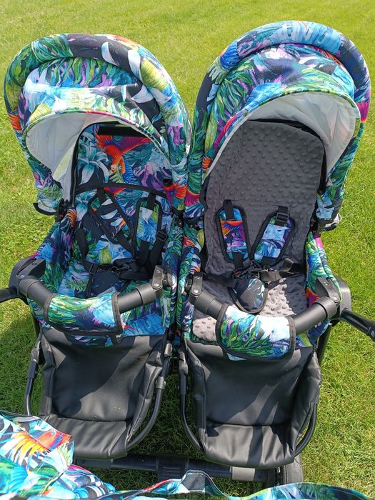 Wózek bliźniaczy rok po roku