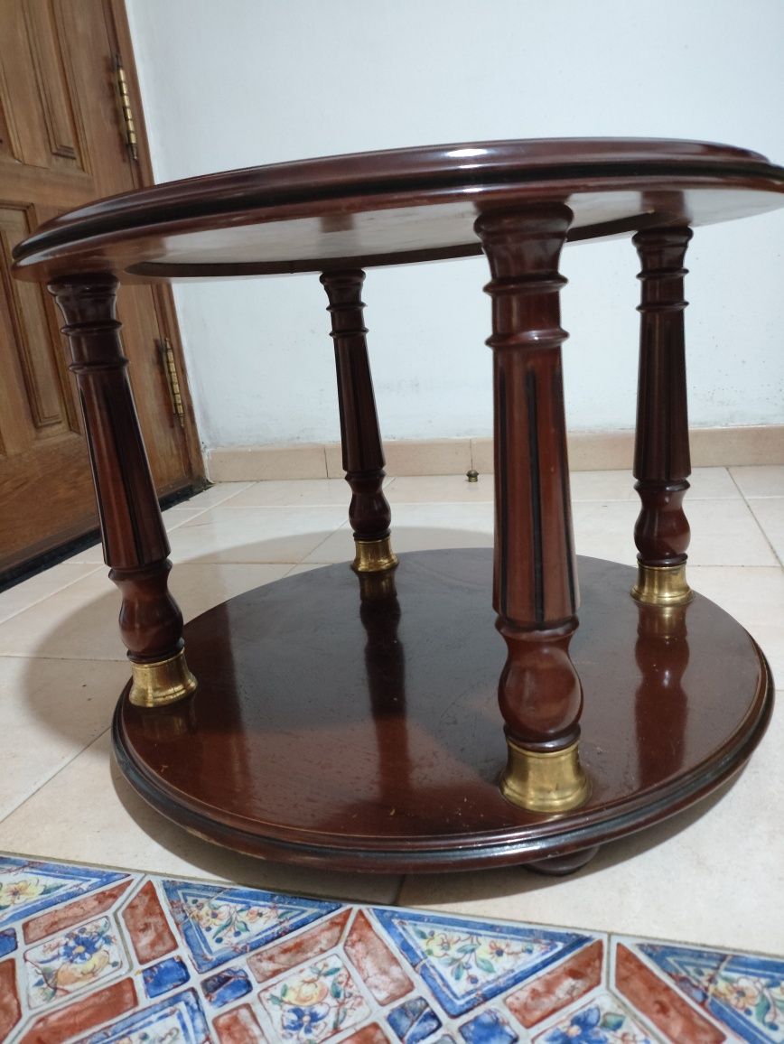 Mesa de centro em mogno e pedra mármore