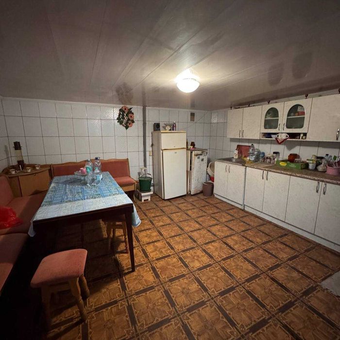 продаж будинку село Нижнів