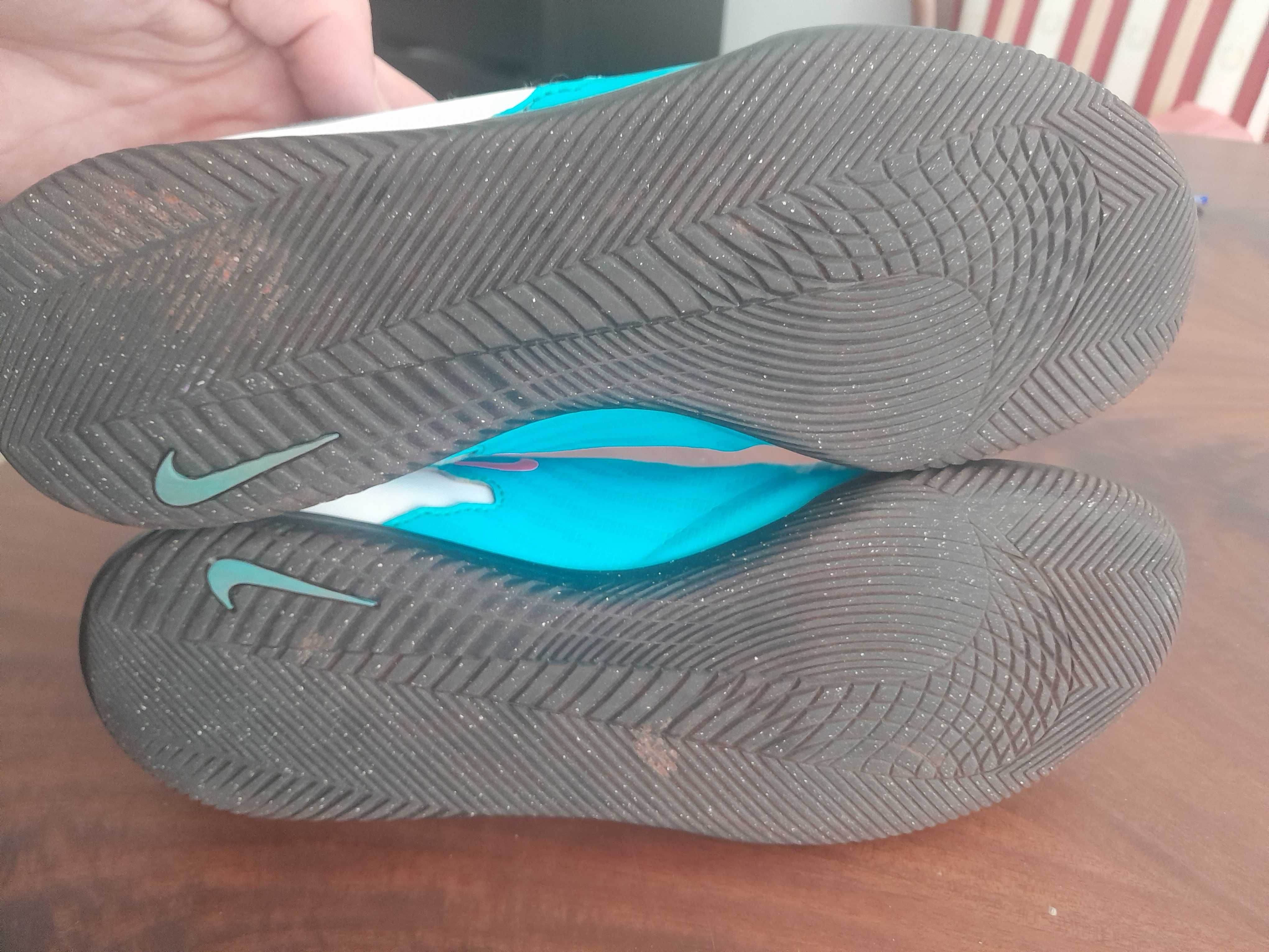 Nike Phantom 43 cm