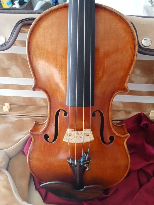 Author's Violin (Stepan Demirjian), Year 199564285004924801123