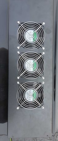 Блок вентиляторный Sunon DP201AT для серверных стоек на 3 вентил. 220V