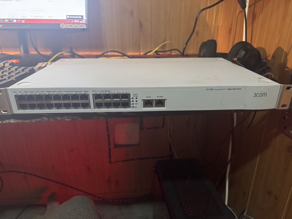 Super stack Switch 4200 26-port