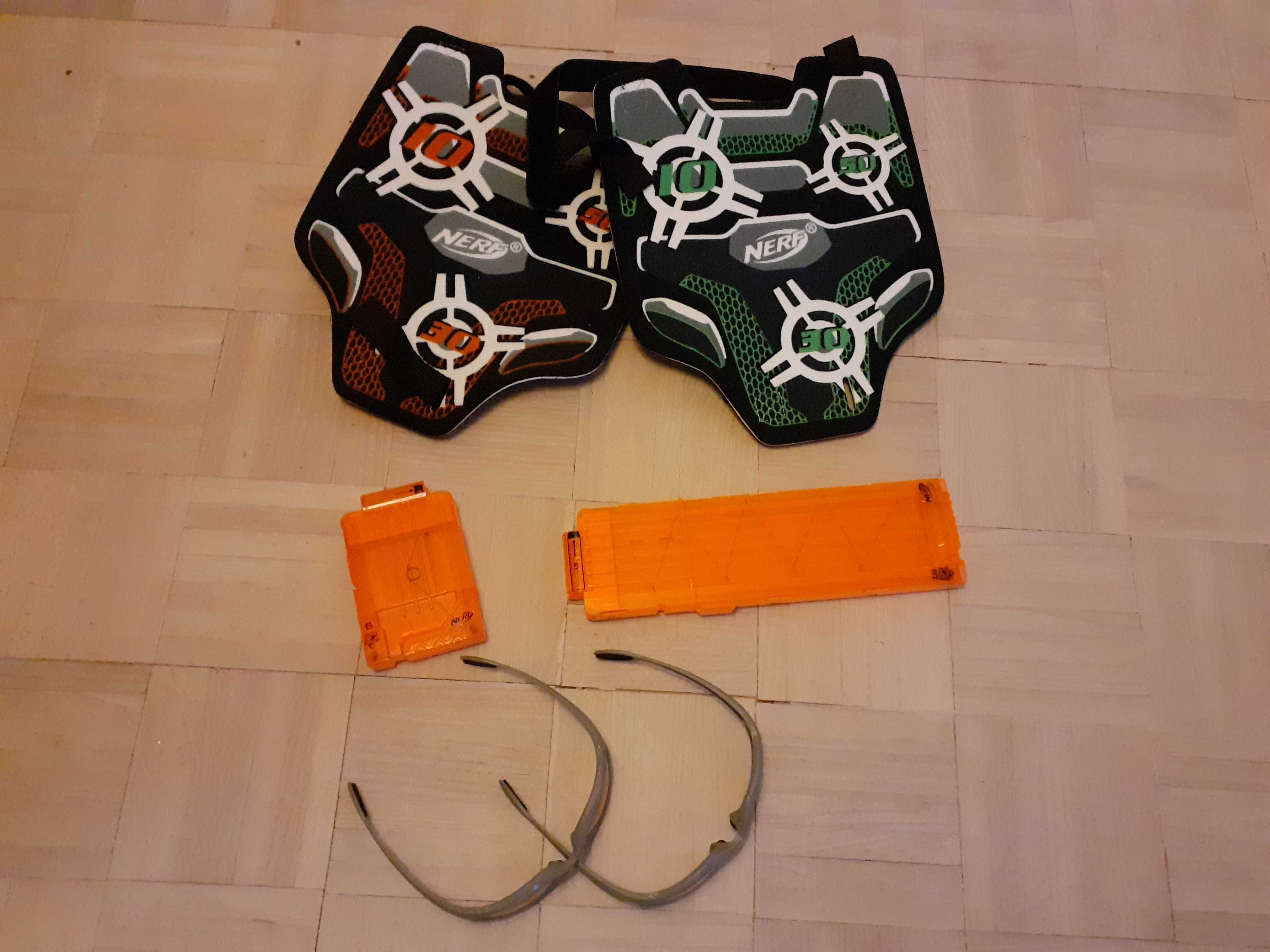 Nerf (6 pistoletów + akcesoria)