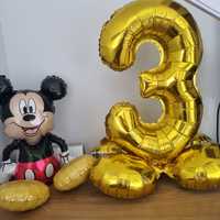 Oddam za darmo dwa balony cyfra 3 i myszkę Mickey