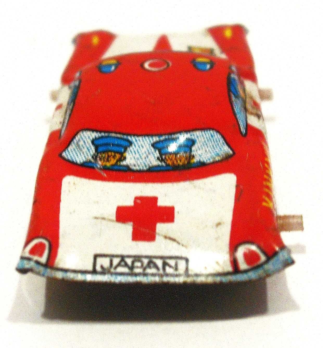 5 Carros em chapa Japoneses antigos