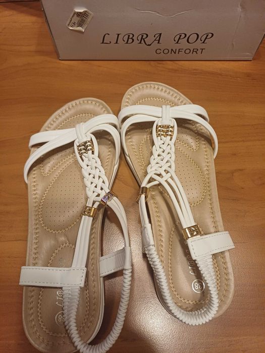 Buty, sandały białe, bardzo wygodne, miękkie rozm 38