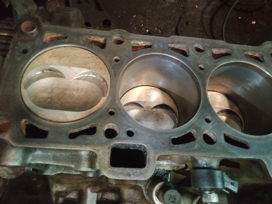 Блок двигателя в сборе 21083-1.5 объем на ВАЗ 2108,2109,21099,2110