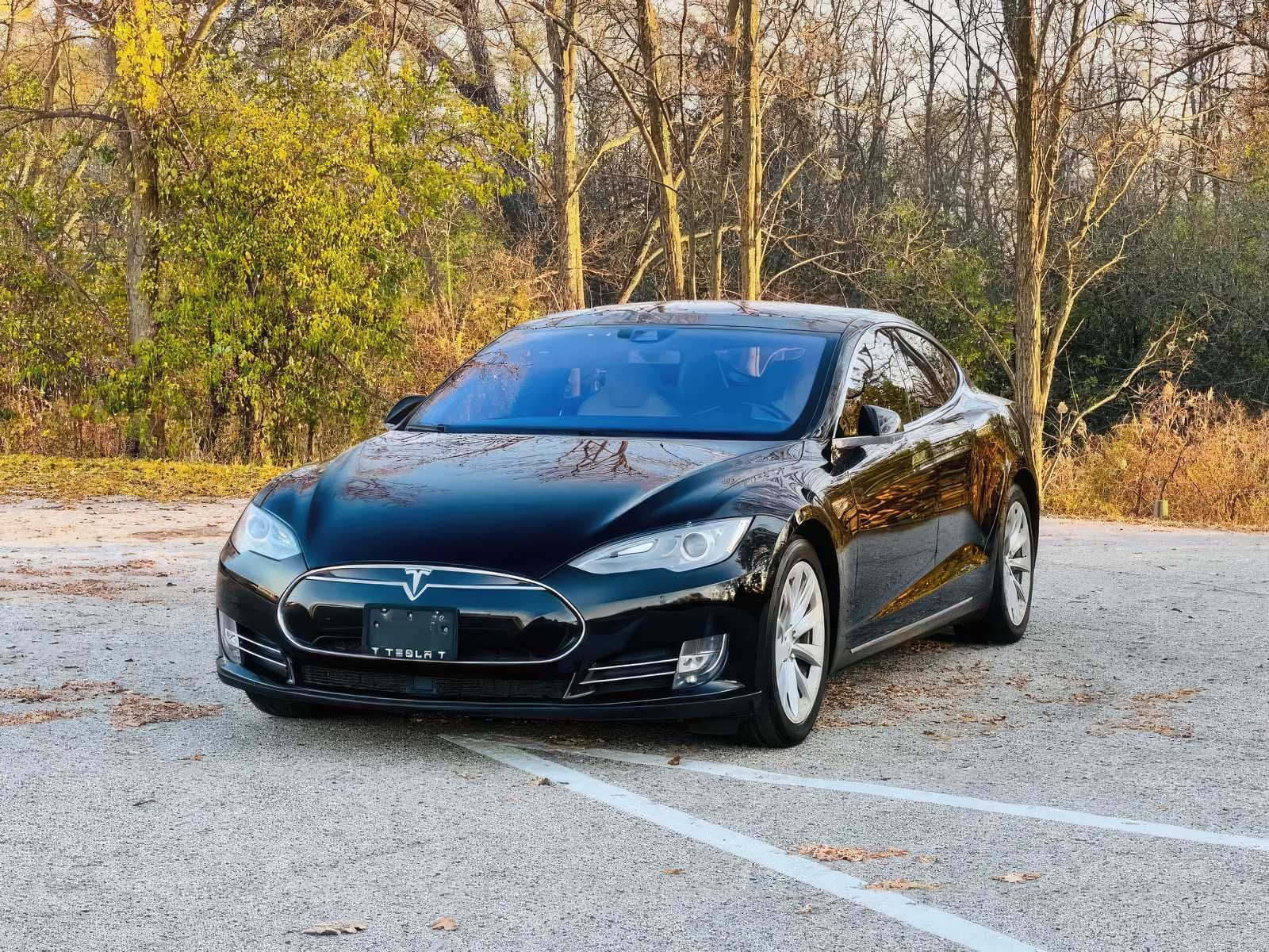 2016 Tesla Model S 70D