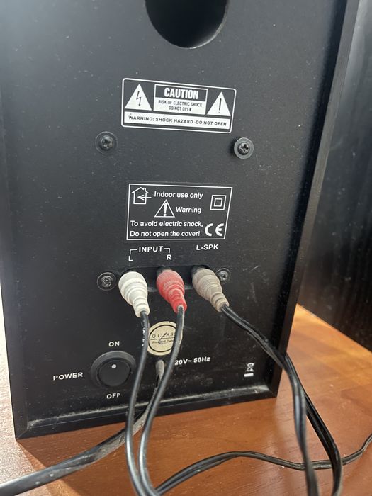 Акустическая система колонки б/у F&D L-SPK