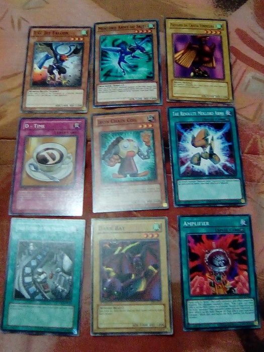 35 Cartas Yu-Gi-Oh! (Comuns)