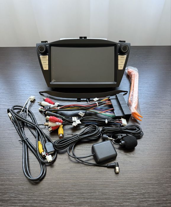 Штатна Андроїд автомагнітола Hyundai Tucson 2 IX 35 2009-2015