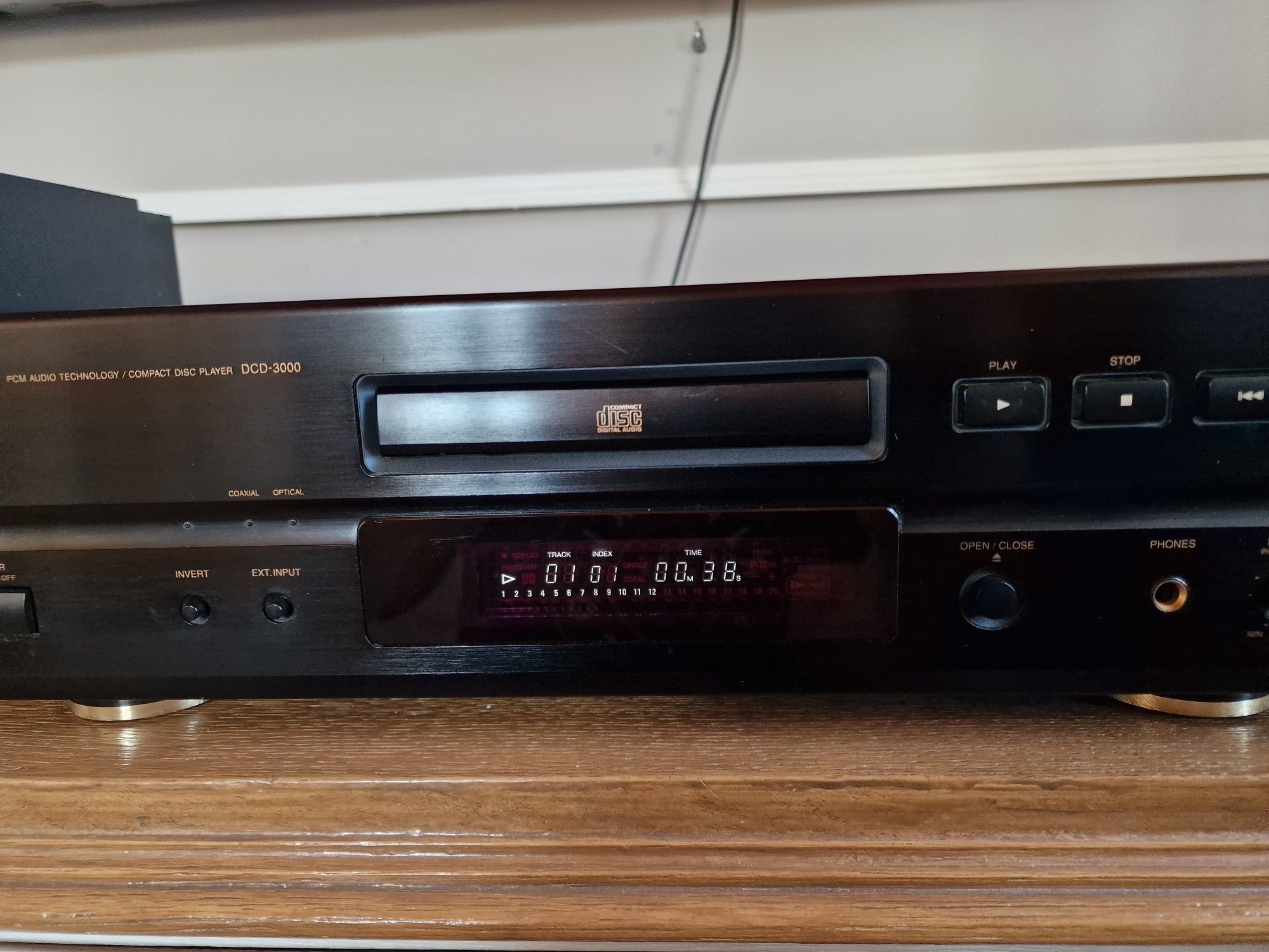 Odtwarzacz CD Denon DCD-3000 XLR 8kg