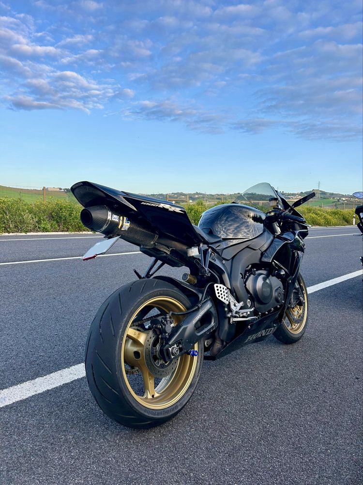 Honda CBR 1000RR 2006