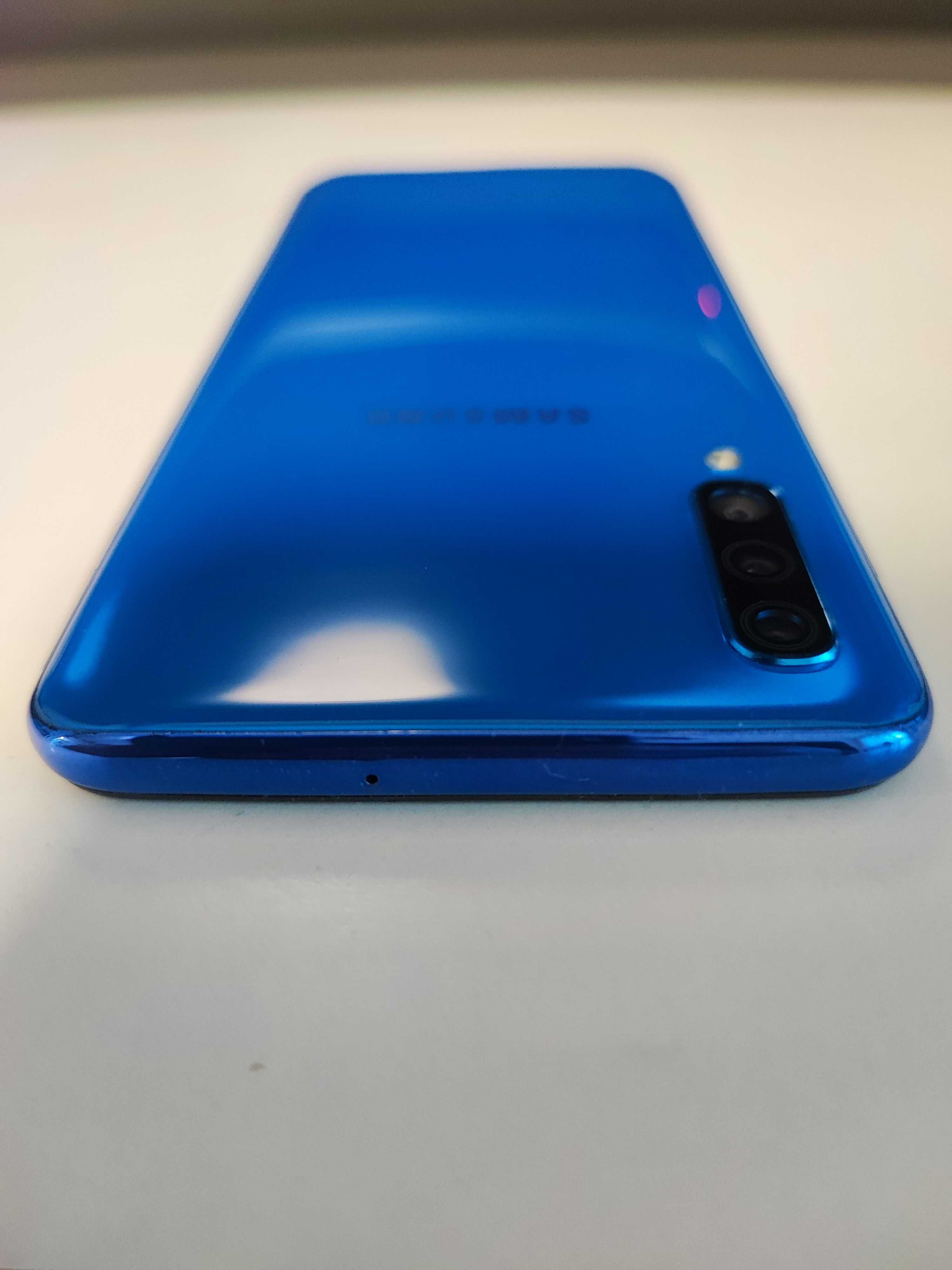 Samsung Galaxy A50 4/64GB Blue (SM-A505FN) NFC Android 11 стан нового
