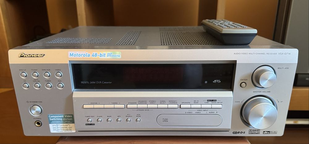 Акустична ситема Wharfedale Diamond з сабвуфером та ресивером