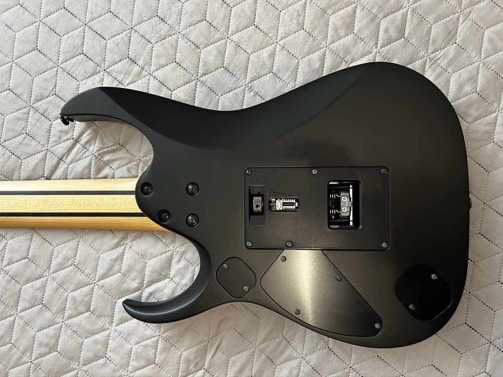Ibanez RGD 2127 Z