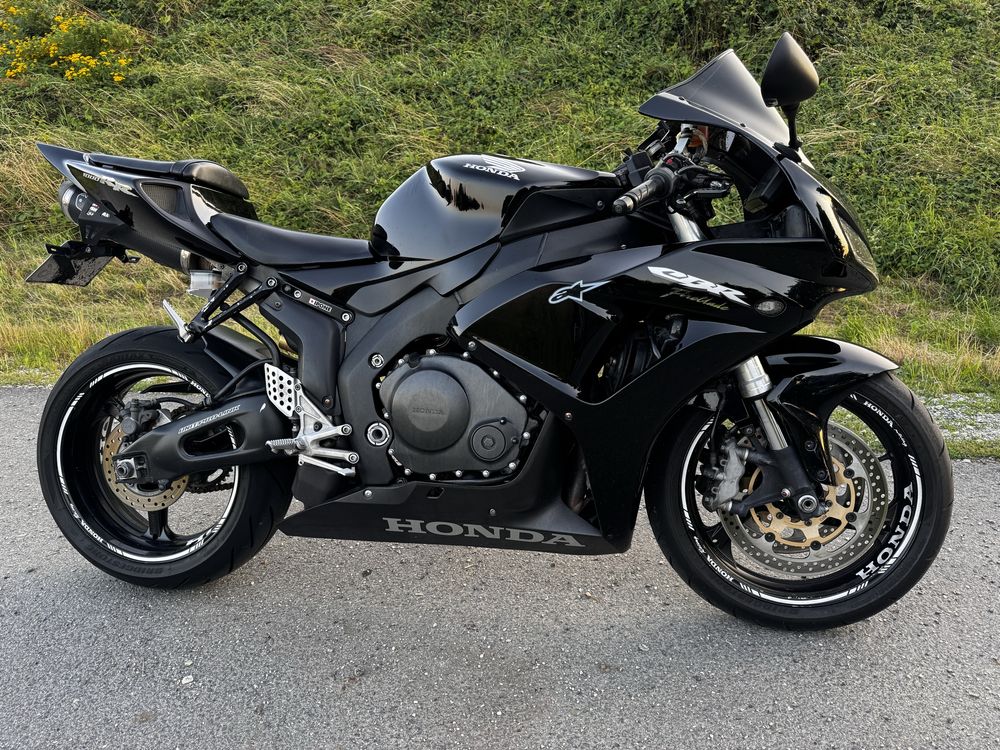 Cbr 1000rr sc57b 2006 fireblade