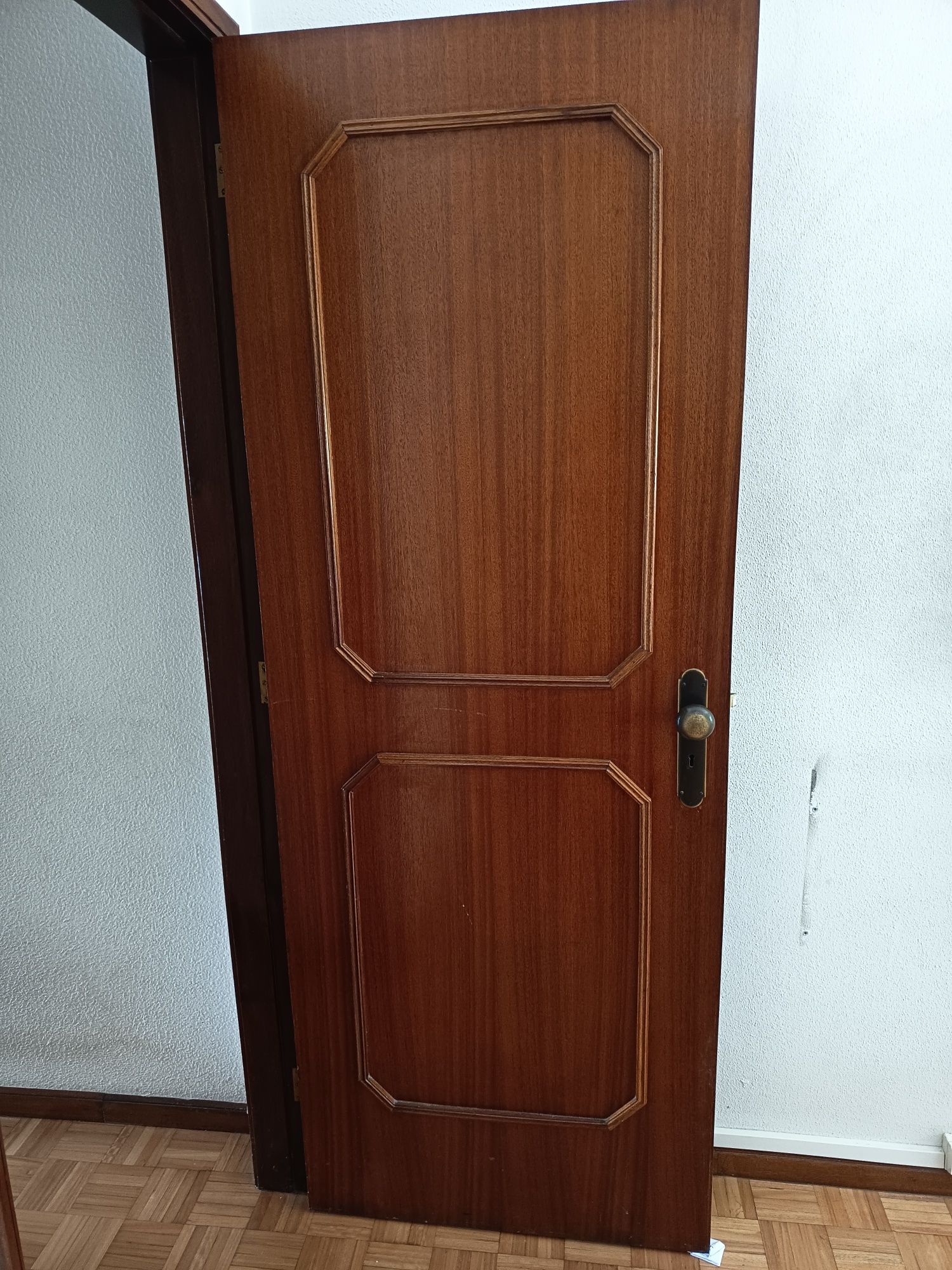 Portas Interiores Madeira Espelhadas Vidros