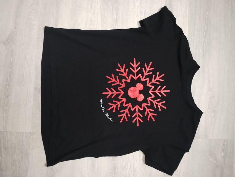 Czarny t-shirt z aplikacją Disnay