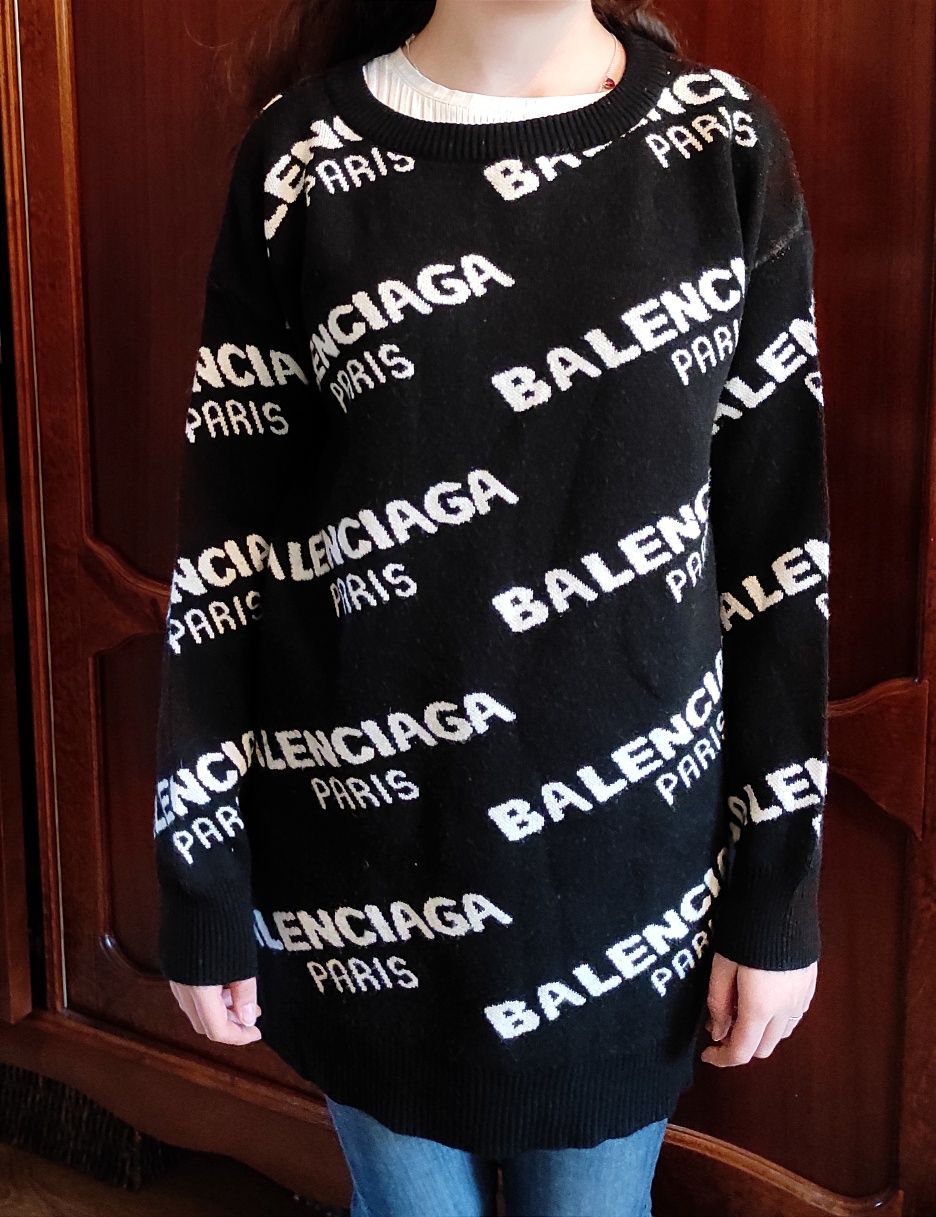 Sweter Balenciaga długi czarny rozmiar S