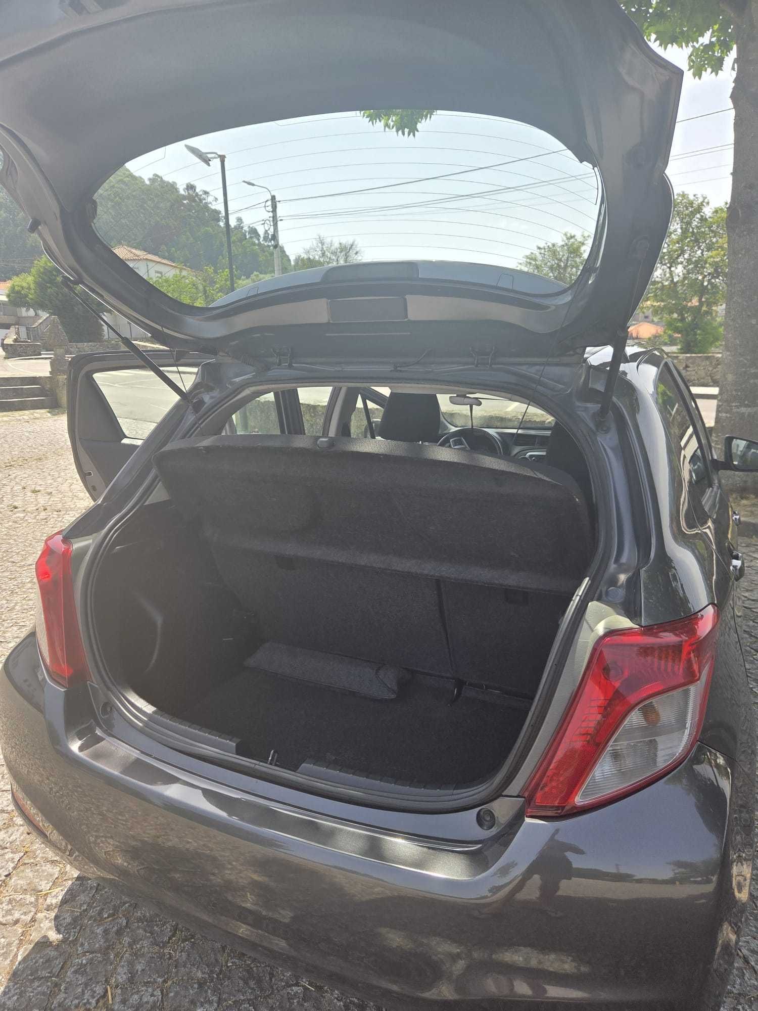 Toyota Yaris 1.4 - d4-d
